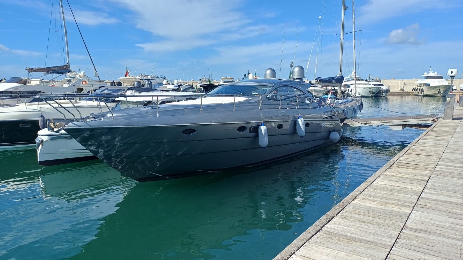 Pershing 50 HT
