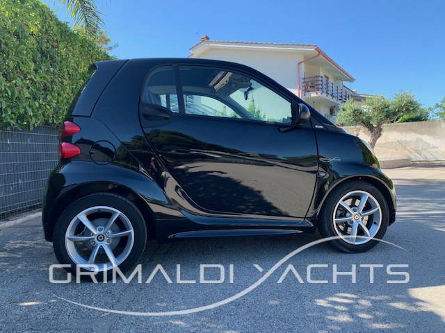 smart forTwo 1000 52 kW MHD coupé passion