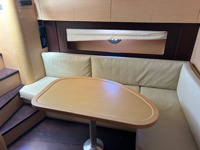 Beneteau Montecarlo 37